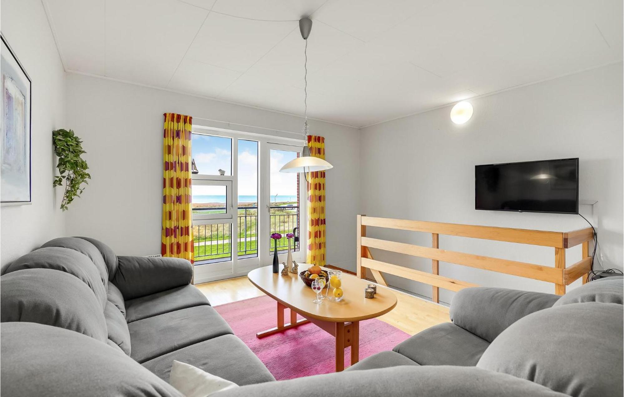 2 Bedroom Stunning Home In Højer Buitenkant foto